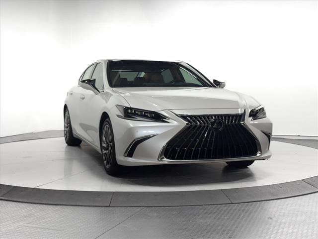 2025 Lexus ES 350 Ultra Luxury