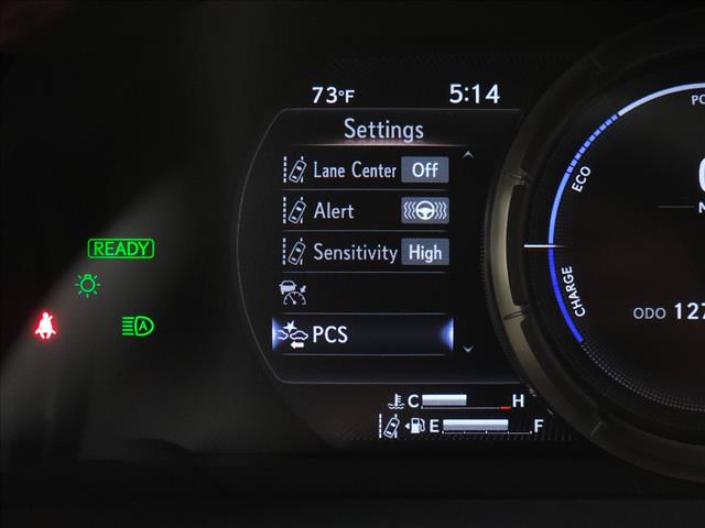 2022 Lexus ES 300h F SPORT