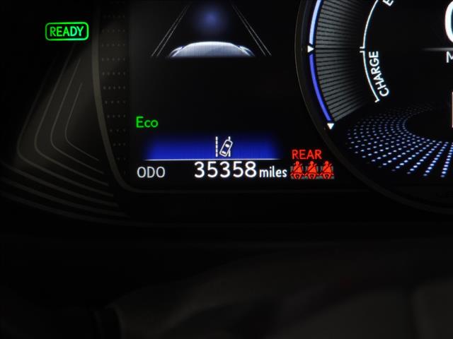 2020 Lexus UX 250h 