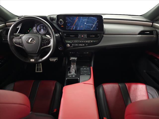 2022 Lexus ES 300h F SPORT