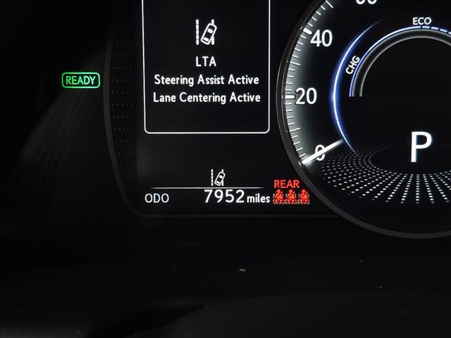 2024 Lexus ES 300h Luxury