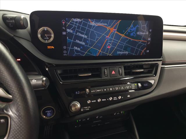 2022 Lexus ES 300h F SPORT