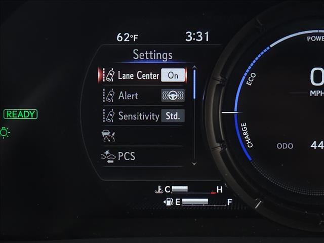 2024 Lexus UX 250h F SPORT Handling