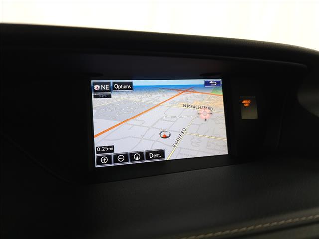 2016 Lexus ES 300h 