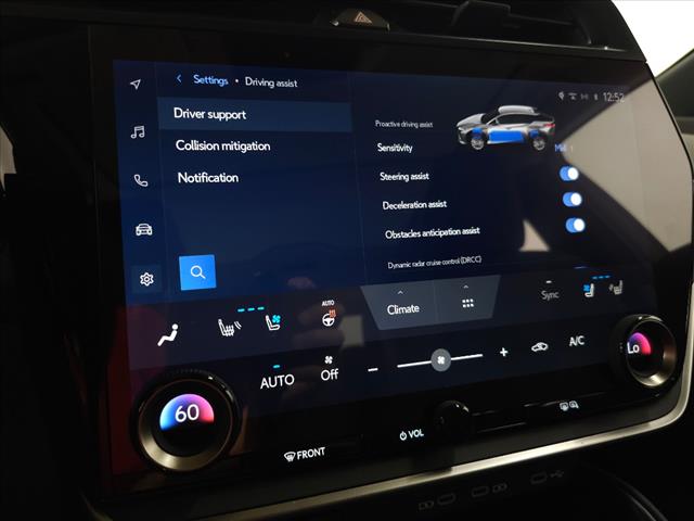 2023 Lexus RZ 450e Luxury