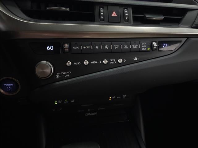 2021 Lexus ES 300h