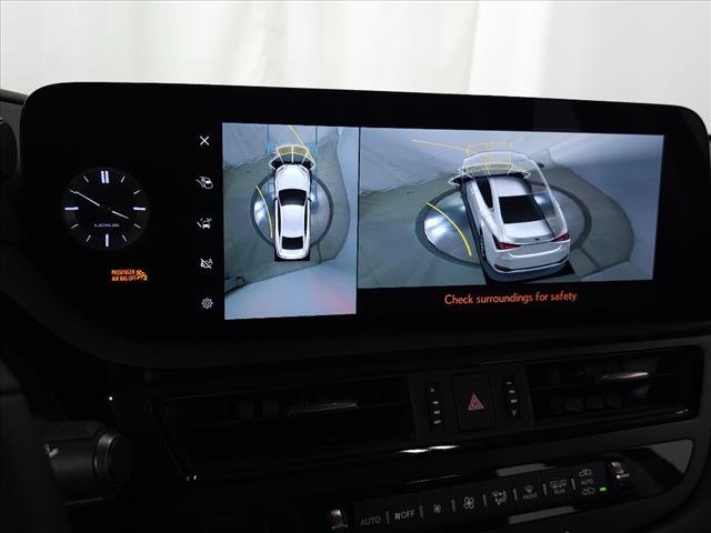 2024 Lexus ES 300h Luxury