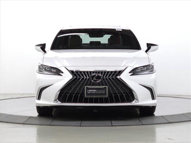 2025 Lexus ES 300h Ultra Luxury