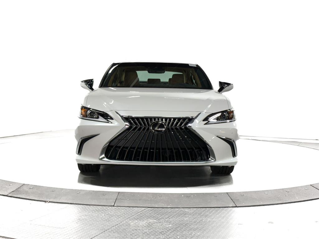 2025 Lexus ES Premium photo 2