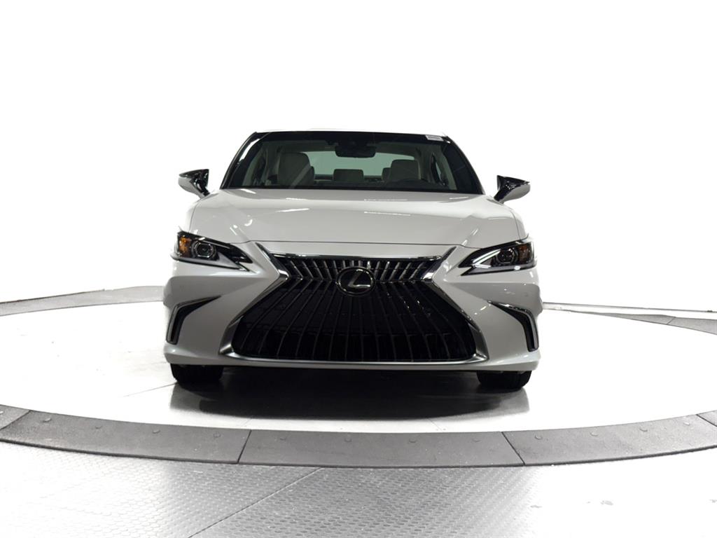 2025 Lexus ES Premium photo 2