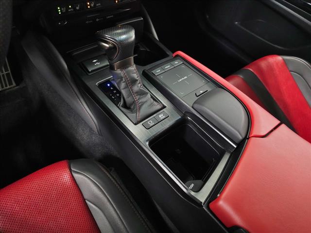 2022 Lexus ES 300h F SPORT