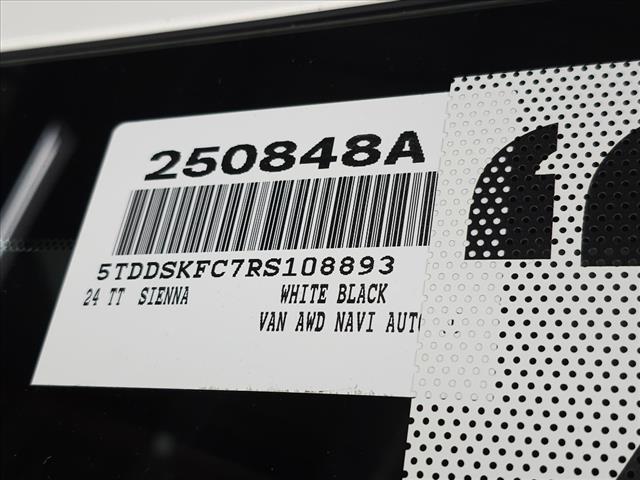 2024 Toyota Sienna XSE 7-Passenger