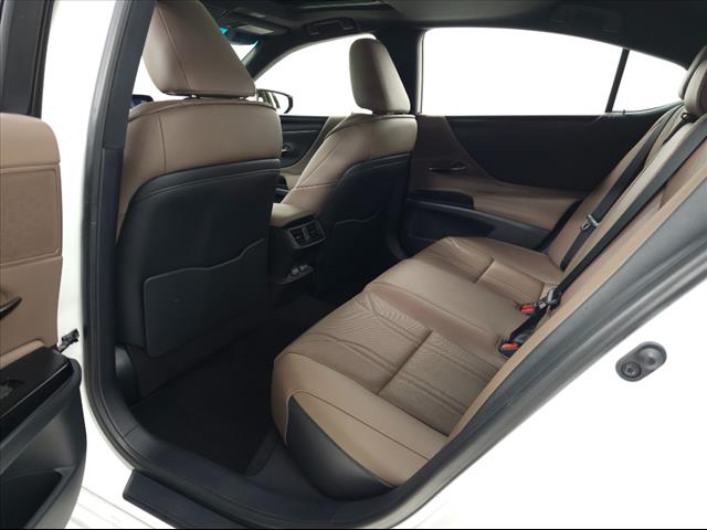 2024 Lexus ES 350 Luxury