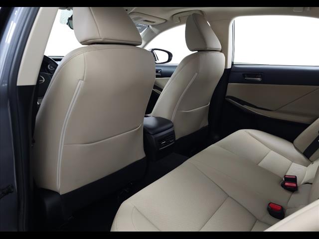 2019 Lexus IS 300
