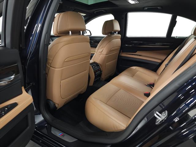 2015 BMW 7 Series SPORT