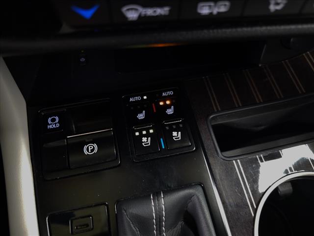 2022 Lexus RX 450hL Luxury