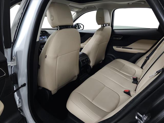 2018 Jaguar F-PACE 25t Premium