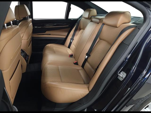 2015 BMW 7 Series SPORT