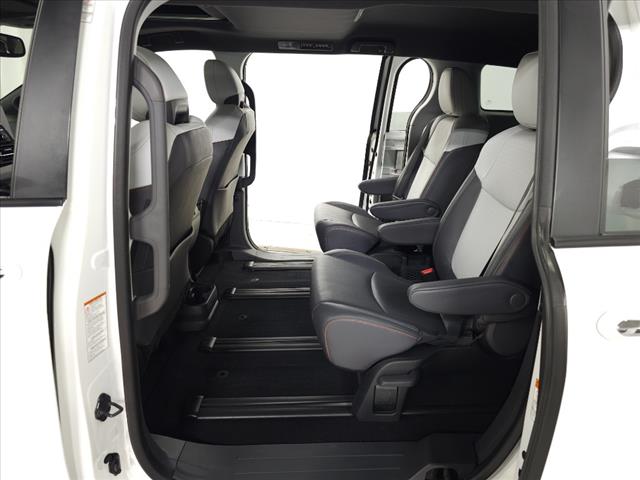 2024 Toyota Sienna XSE 7-Passenger