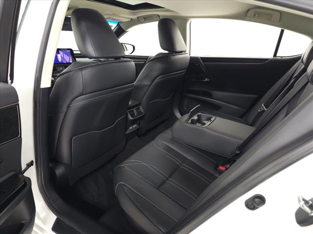2024 Lexus ES 300h Luxury