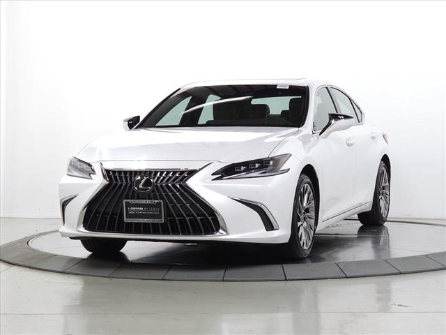 2025 Lexus ES 300h Ultra Luxury