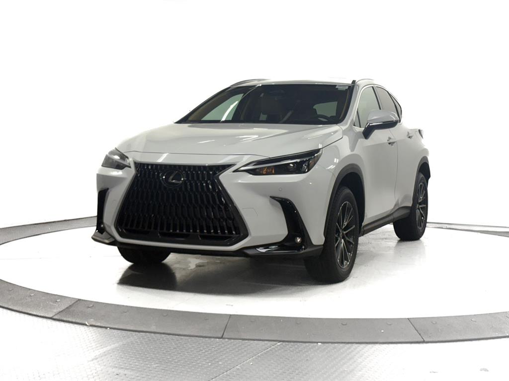 2026 Lexus NX 350 photo 2
