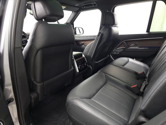 2023 Land Rover Range Rover P530 SE
