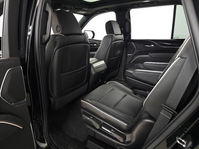 2022 Cadillac Escalade Sport
