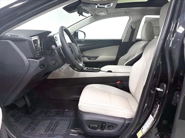 2025 Lexus NX 350h Luxury