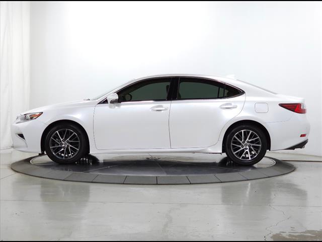 2017 Lexus ES 350 