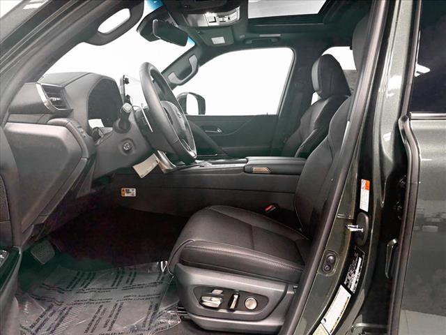 2025 Lexus LX 600 Premium