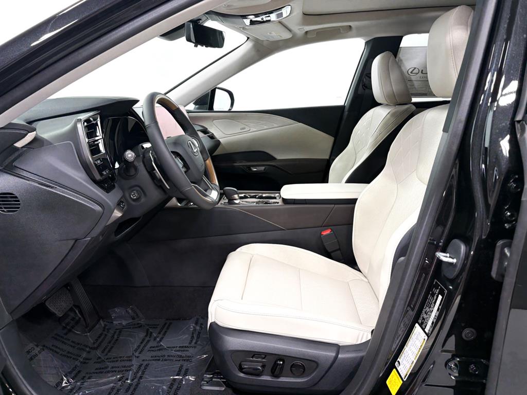 2025 Lexus RX 350 Luxury AWD photo 4