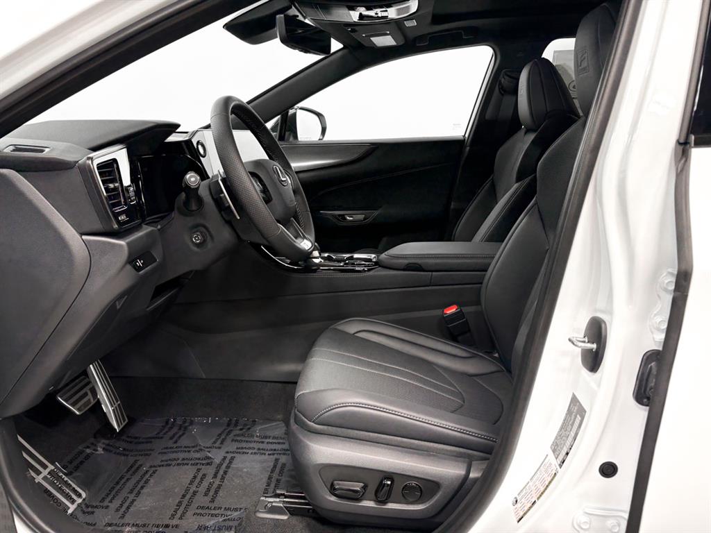 2026 Lexus NX 350 F SPORT Handling AWD photo 4