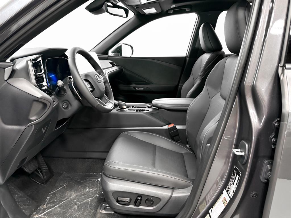2026 Lexus TX 350 Premium photo 2