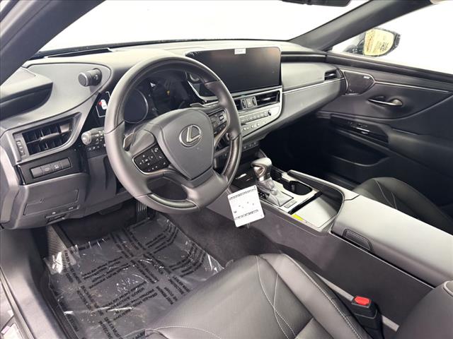 2025 Lexus ES 350 Luxury