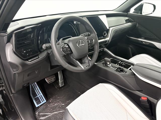 2025 Lexus TX 500h F SPORT Performance Premium