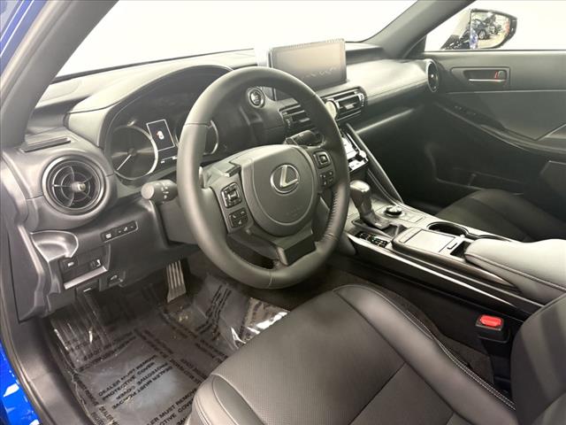 2025 Lexus IS 350 F SPORT Design