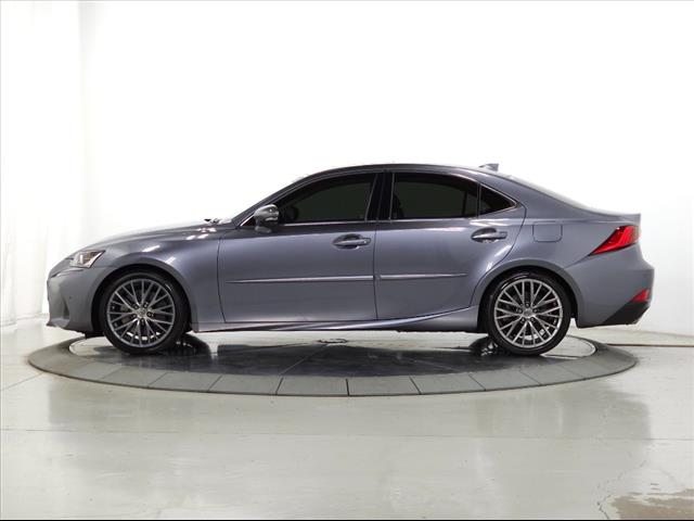 2019 Lexus IS 300