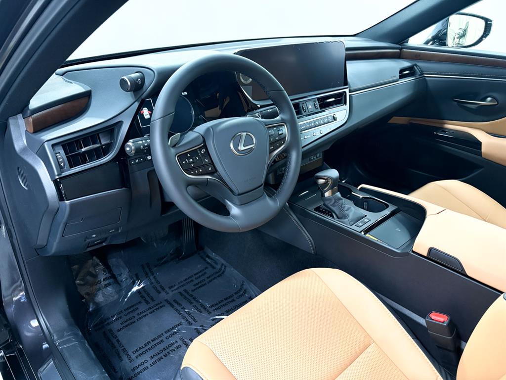 2025 Lexus ES Premium photo 5