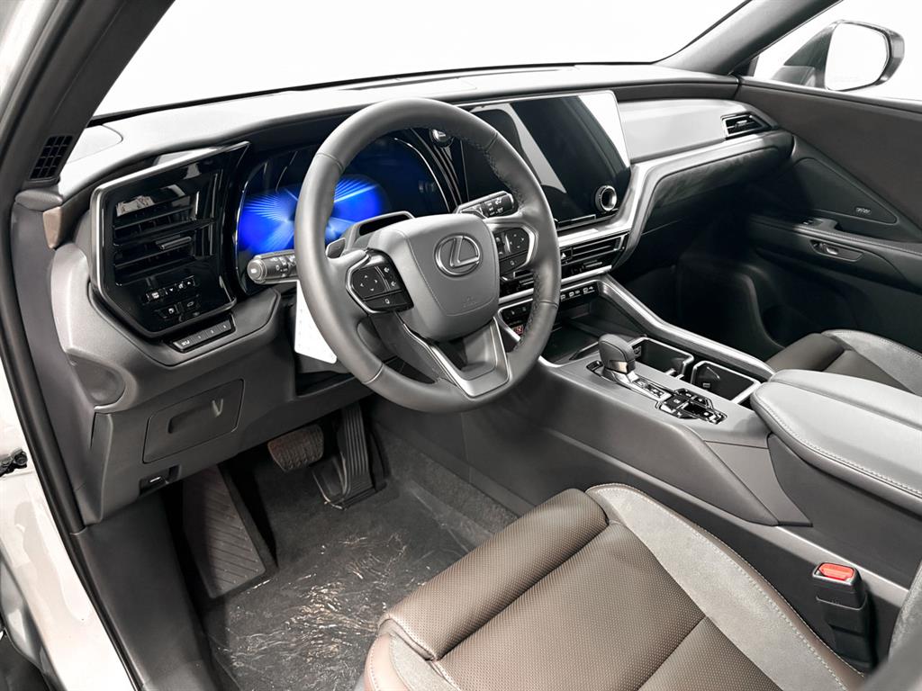 2026 Lexus TX 350 Luxury photo 3