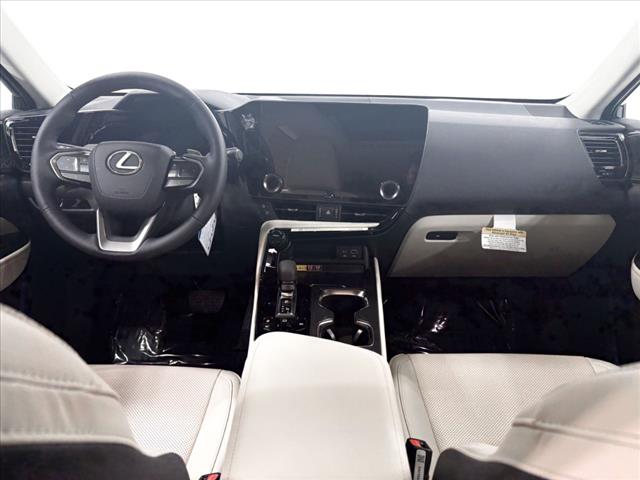 2025 Lexus NX 350h Luxury