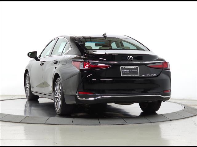 2021 Lexus ES 250