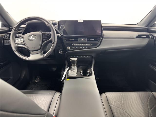 2025 Lexus ES 350 Luxury