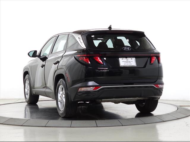 2023 Hyundai TUCSON SE
