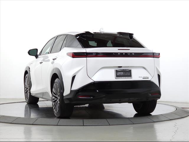 2023 Lexus RZ 450e Luxury