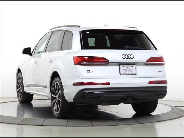 2021 Audi Q7 quattro Premium Plus 55 TFSI