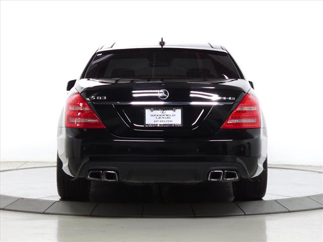 2011 Mercedes-Benz S-Class S 63 AMG