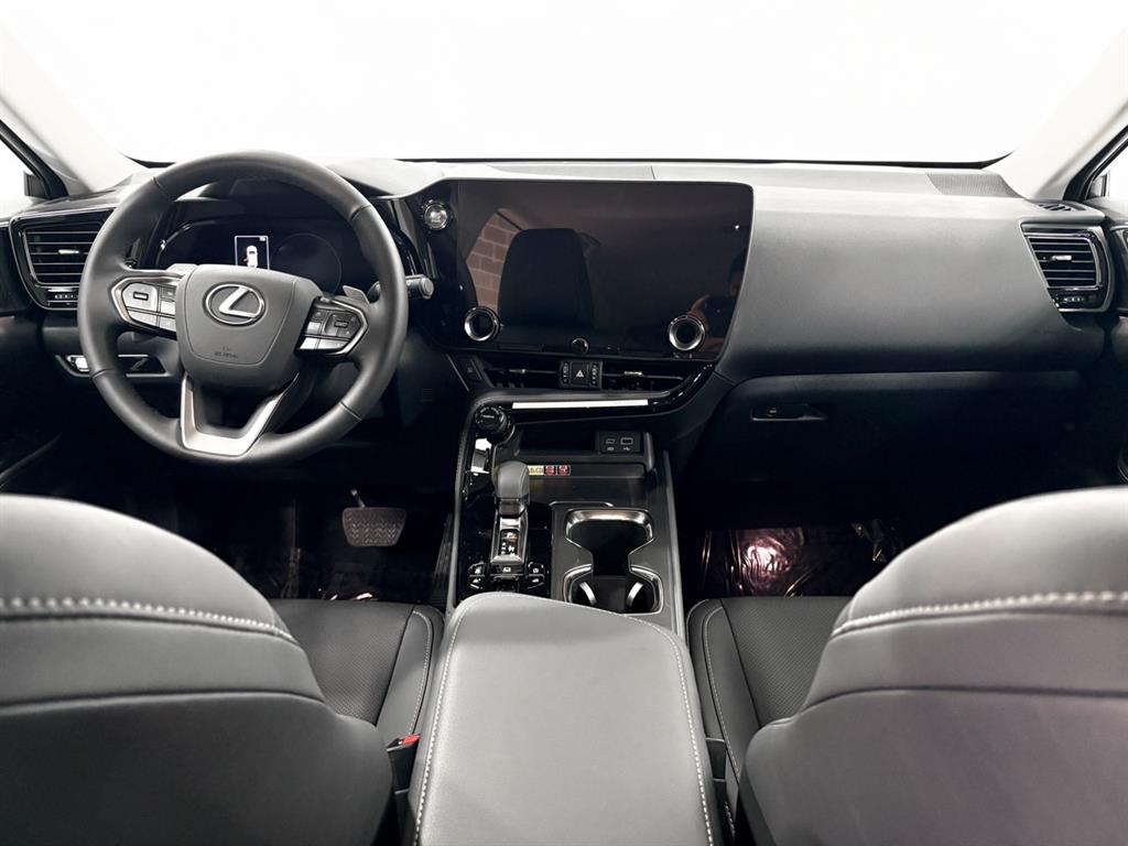 2026 Lexus NX 350 Premium AWD photo 5