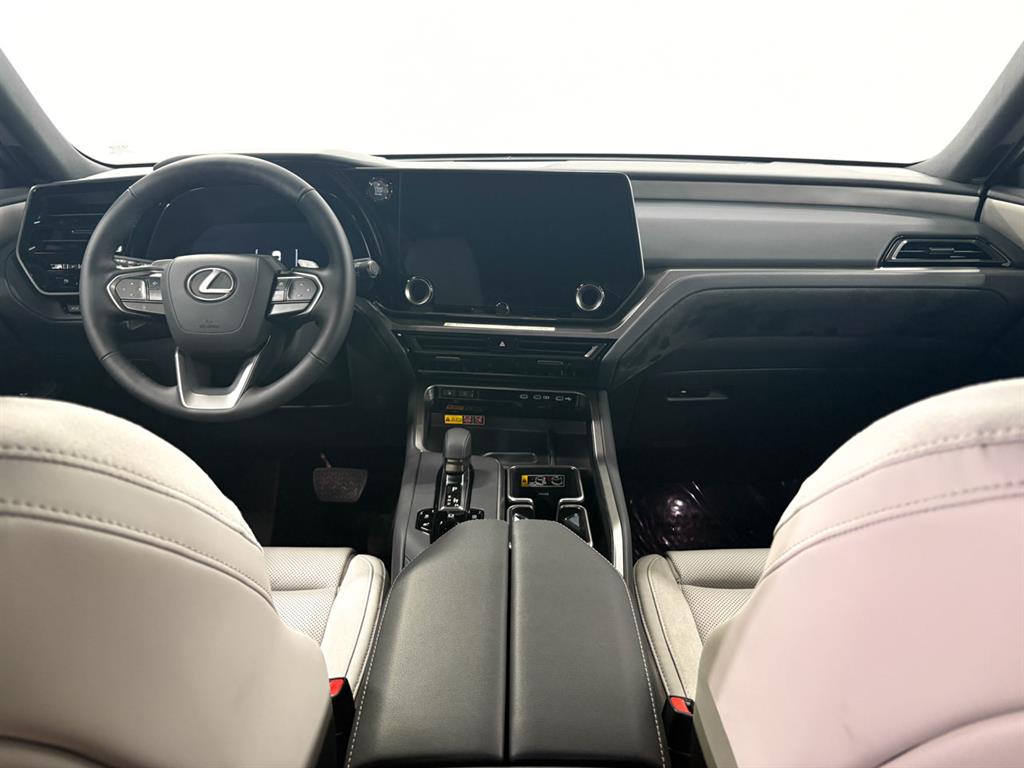 2025 Lexus TX 350 Luxury photo 4