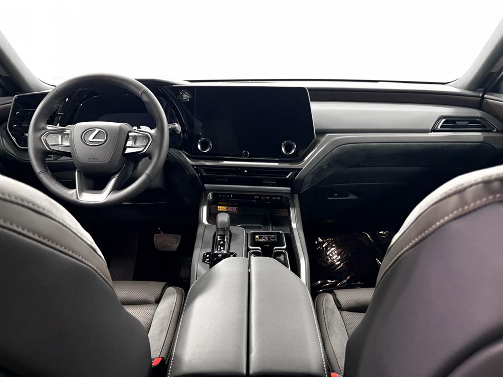 2026 Lexus TX 350 Luxury photo 4
